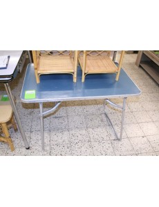 TABLE CAMPING PLIABLE